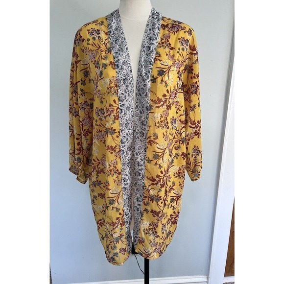 Japna Women’s Kimono Topper Cardigan Yellow Floral Hawaiian Beach Cruise Coverup - Picture 1 of 5